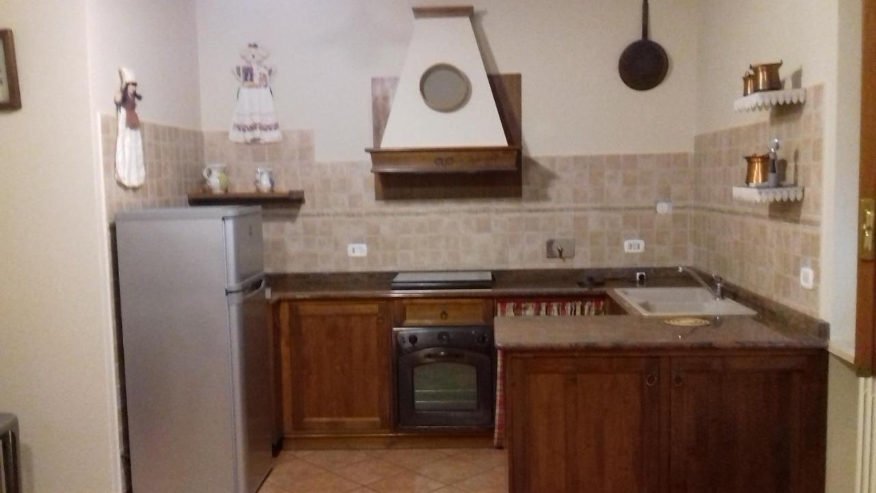 Locanda Cavallo Bianco - Affittacamere Robella ภายนอก รูปภาพ